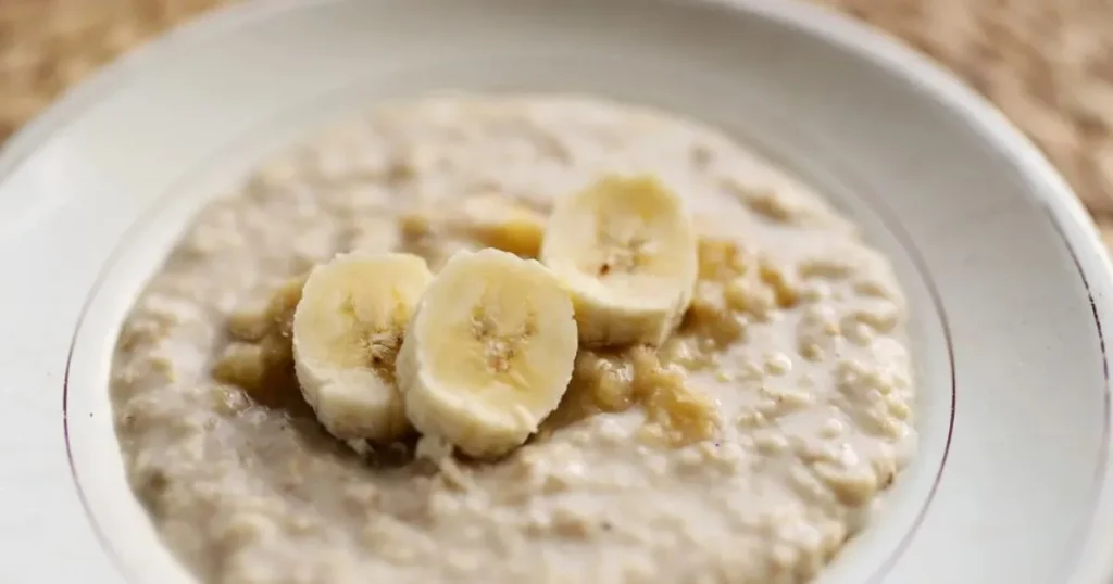 Banana Overnight Oats | Perfect Make-Ahead Breakfast